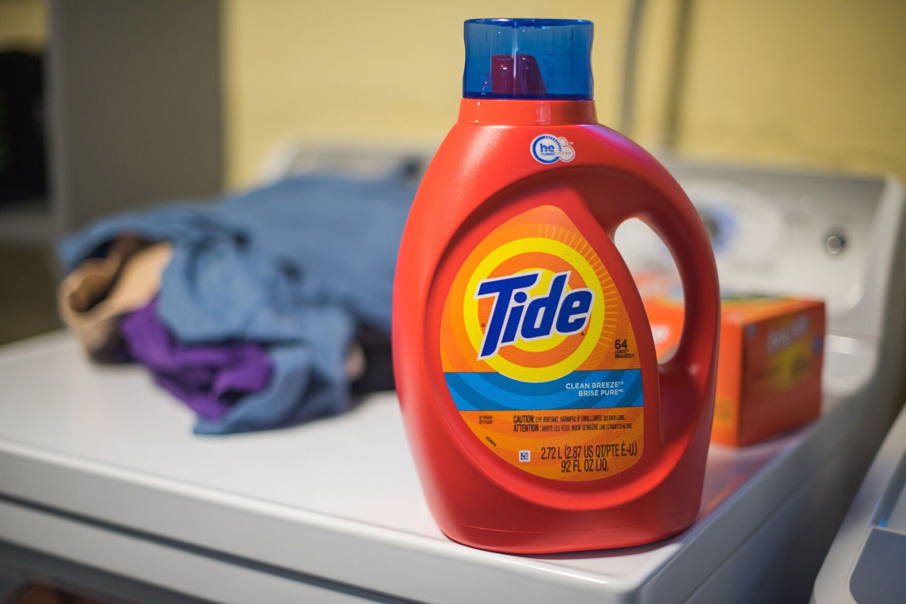 Tide detergent